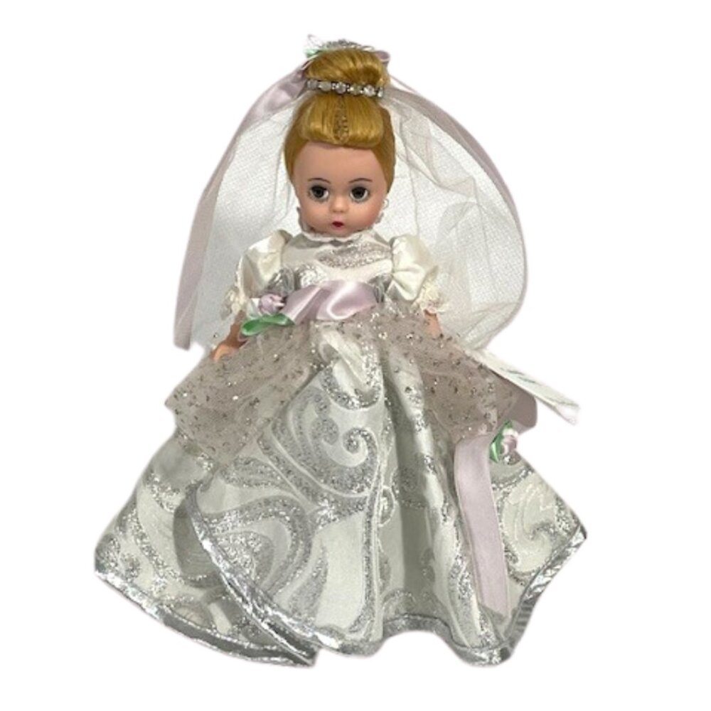 Madame Alexander restrung 8" Cinderella's Wedding doll.